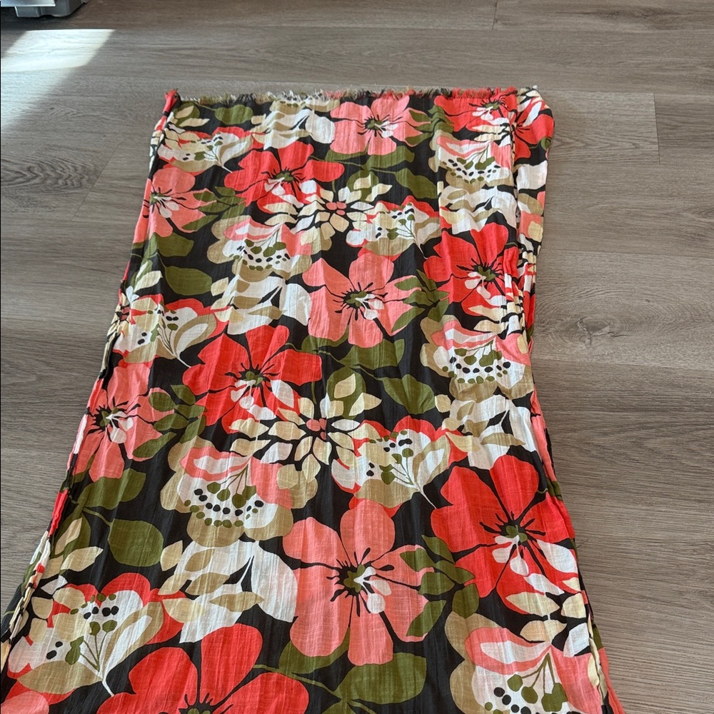 Tommy Bahama Red and Pink Floral Scarf